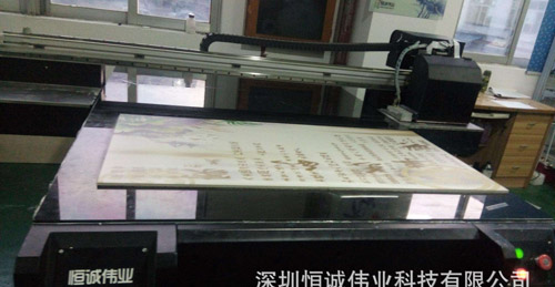 UV平板打印机加工超大型产品怎样算价格？