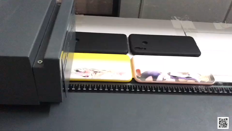 UV平板打印机客户案例第二季